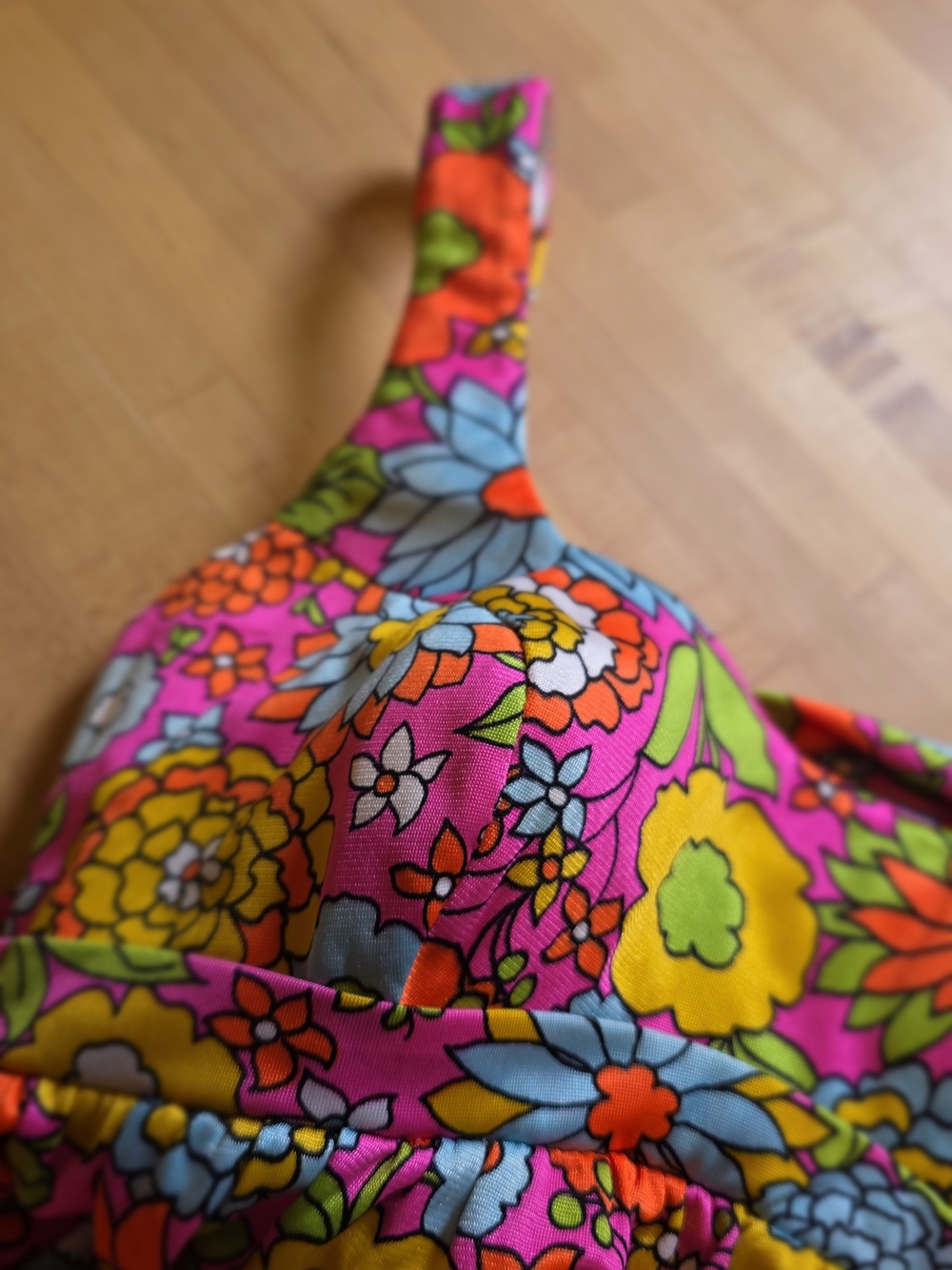 1960's Hollywood Set SIRENA OF CALIFORNIA Bright Floral Maxi Sundress - Picture 7 of 15